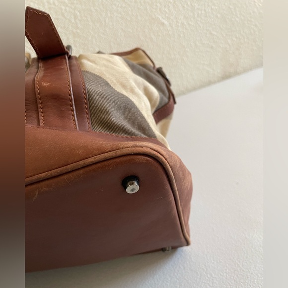 Burberry large shoulder bag - Picture 8 of 13